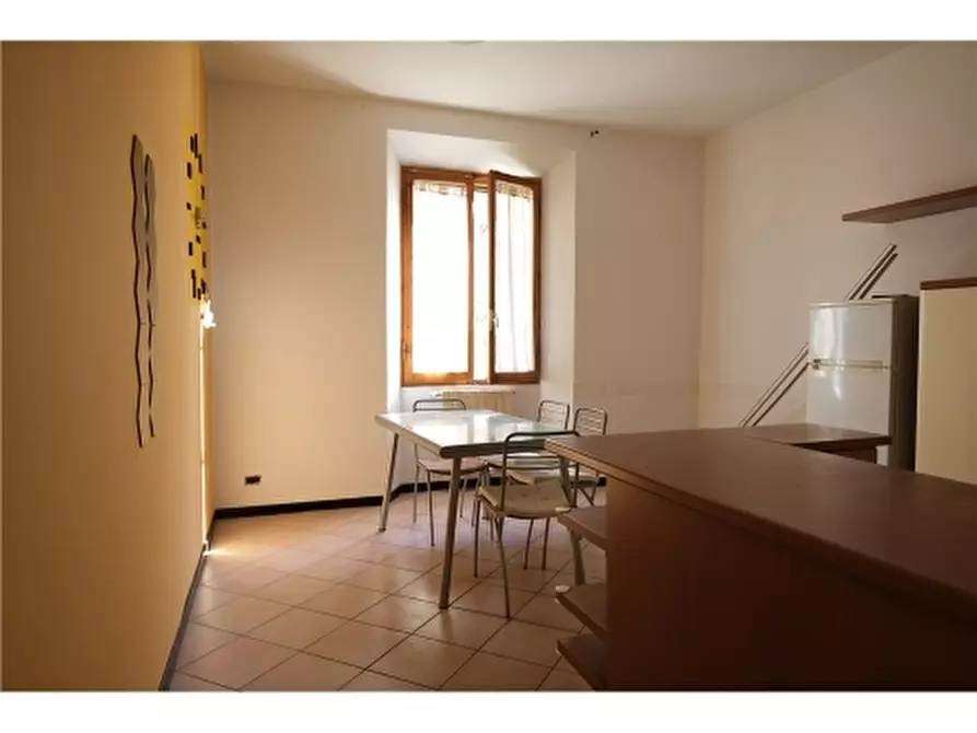 Immagine 2 di Appartamento in affitto  a Firenze