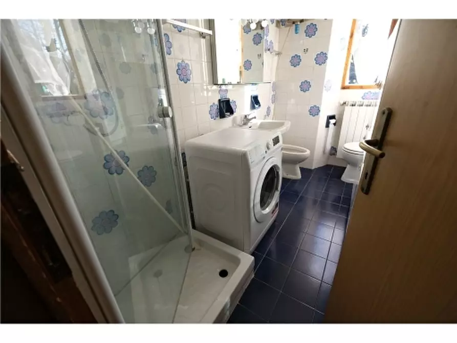 Immagine 10 di Appartamento in affitto  a Firenze