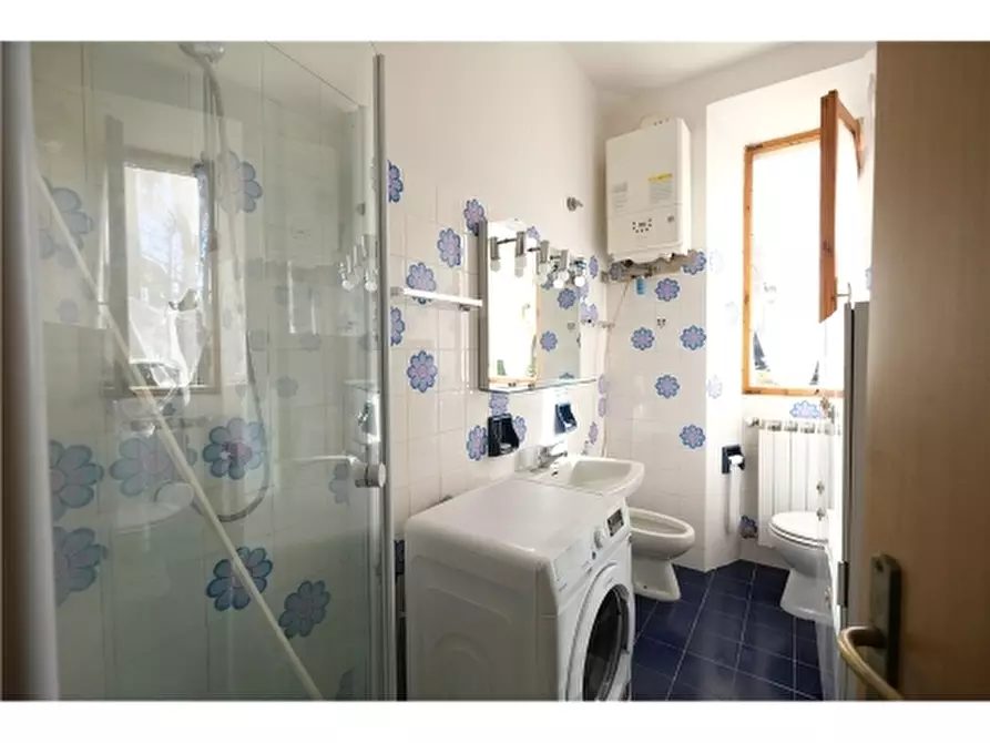 Immagine 12 di Appartamento in affitto  a Firenze