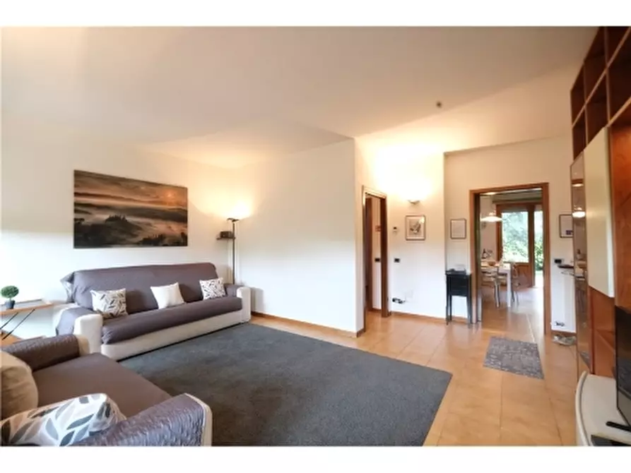 Immagine 3 di Appartamento in affitto  a Scandicci