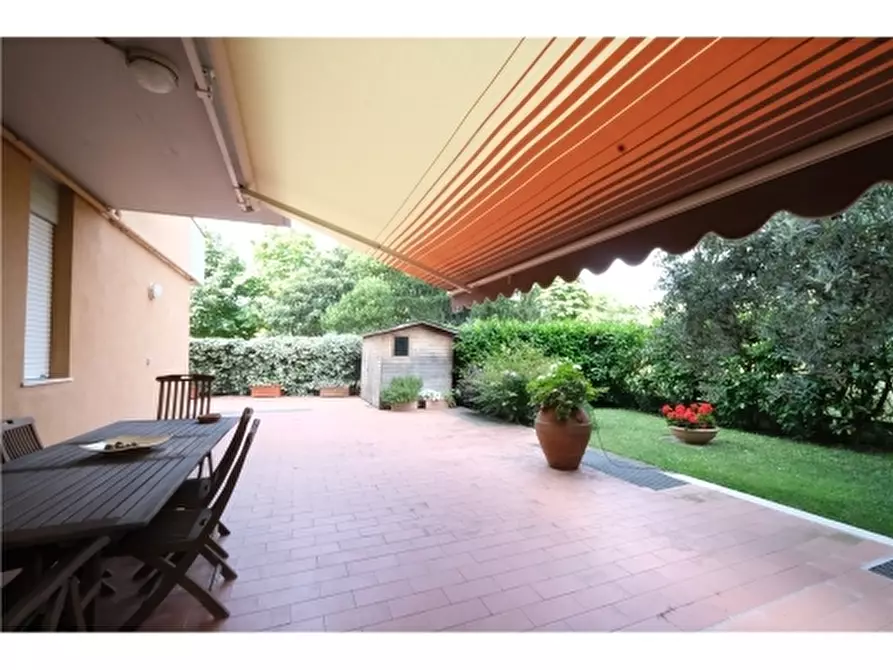 Immagine 19 di Appartamento in affitto  a Scandicci