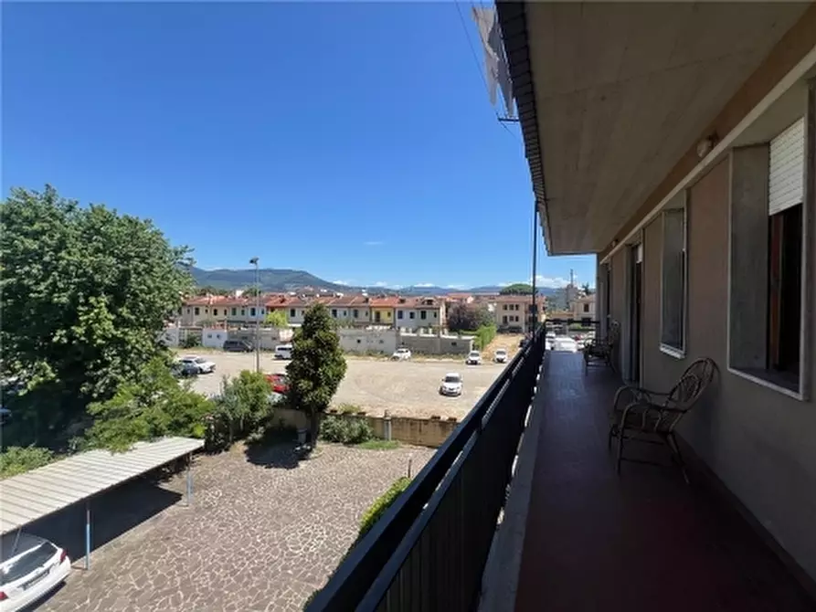 Immagine 10 di Appartamento in affitto  a Firenze