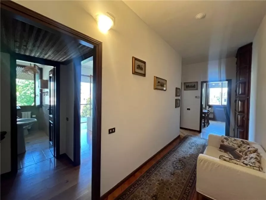 Immagine 13 di Appartamento in affitto  a Firenze