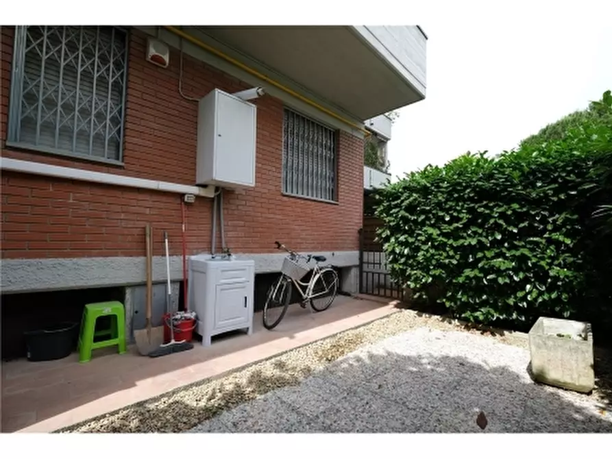 Immagine 3 di Appartamento in vendita  a Scandicci