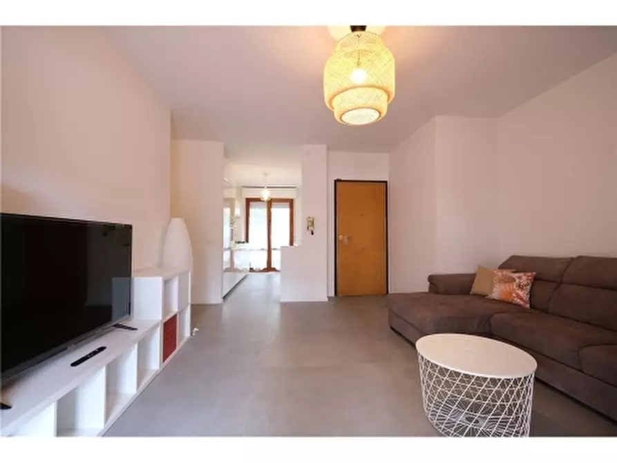 Immagine 4 di Appartamento in vendita  a Scandicci