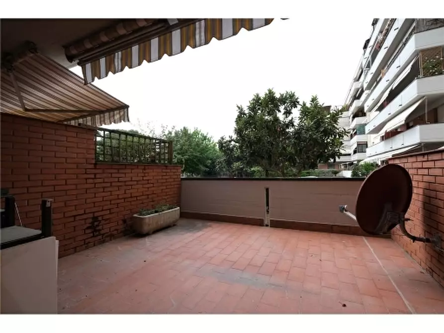 Immagine 10 di Appartamento in vendita  a Scandicci