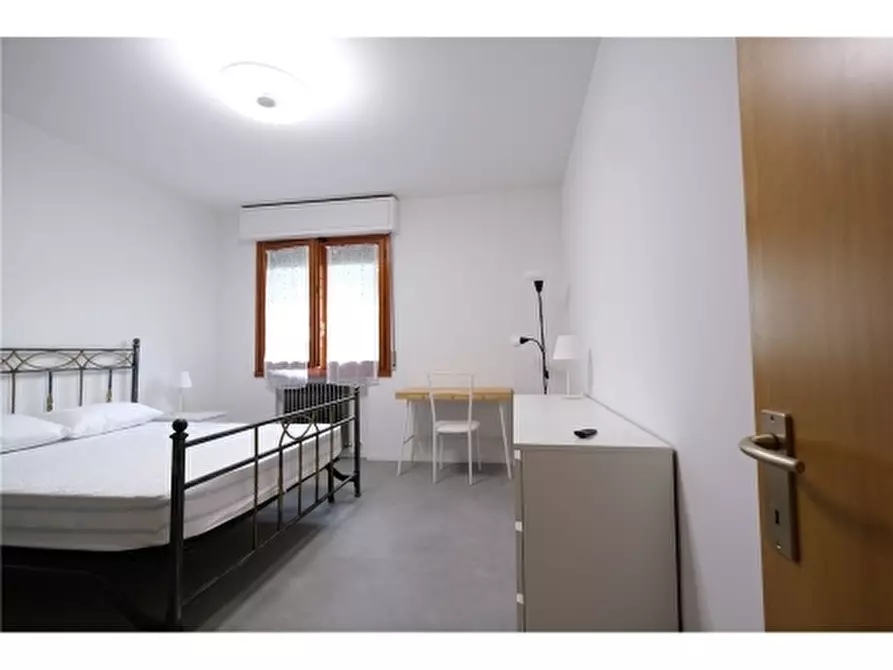 Immagine 15 di Appartamento in vendita  a Scandicci