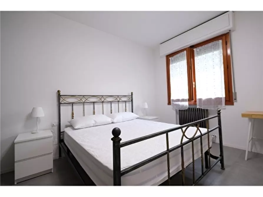 Immagine 17 di Appartamento in vendita  a Scandicci