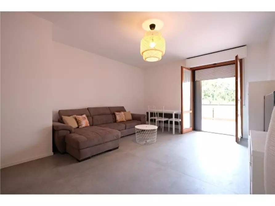 Immagine 21 di Appartamento in vendita  a Scandicci