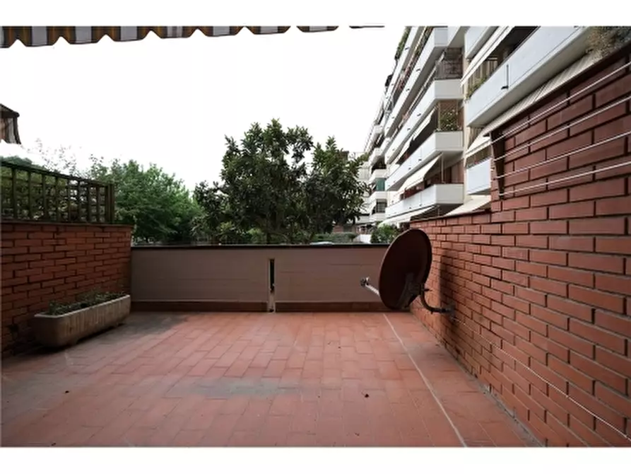 Immagine 23 di Appartamento in vendita  a Scandicci