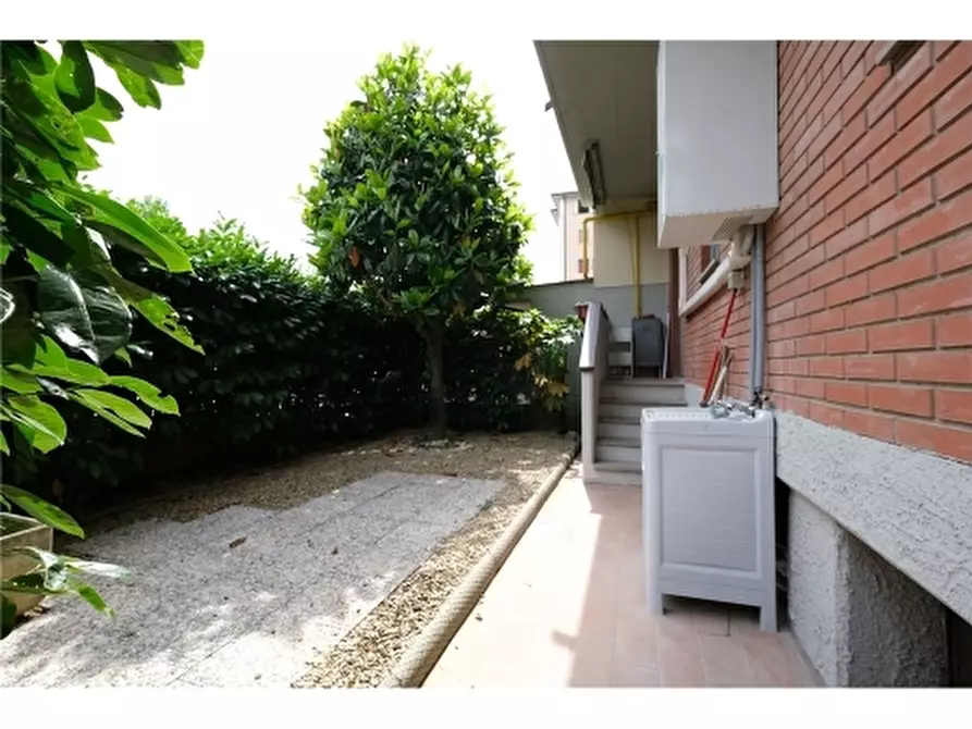 Immagine 24 di Appartamento in vendita  a Scandicci