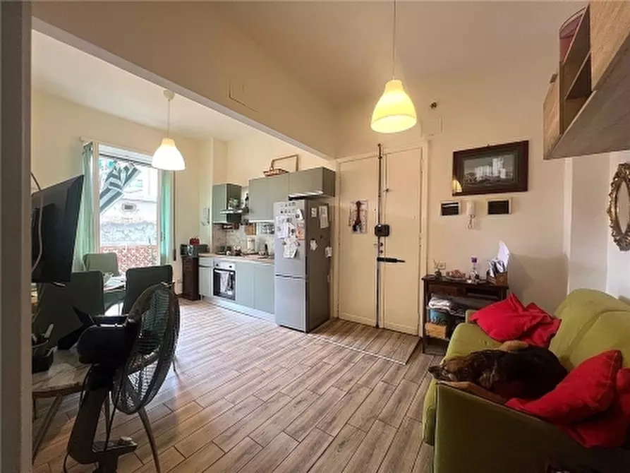 Immagine 1 di Appartamento in vendita  a Scandicci