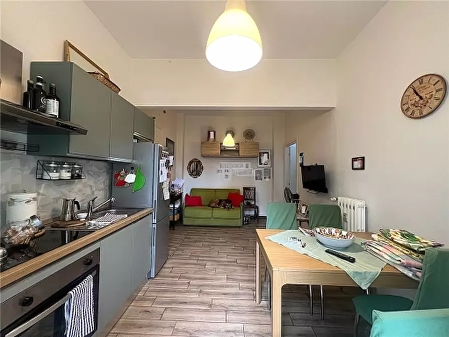 Immagine 8 di Appartamento in vendita  a Scandicci