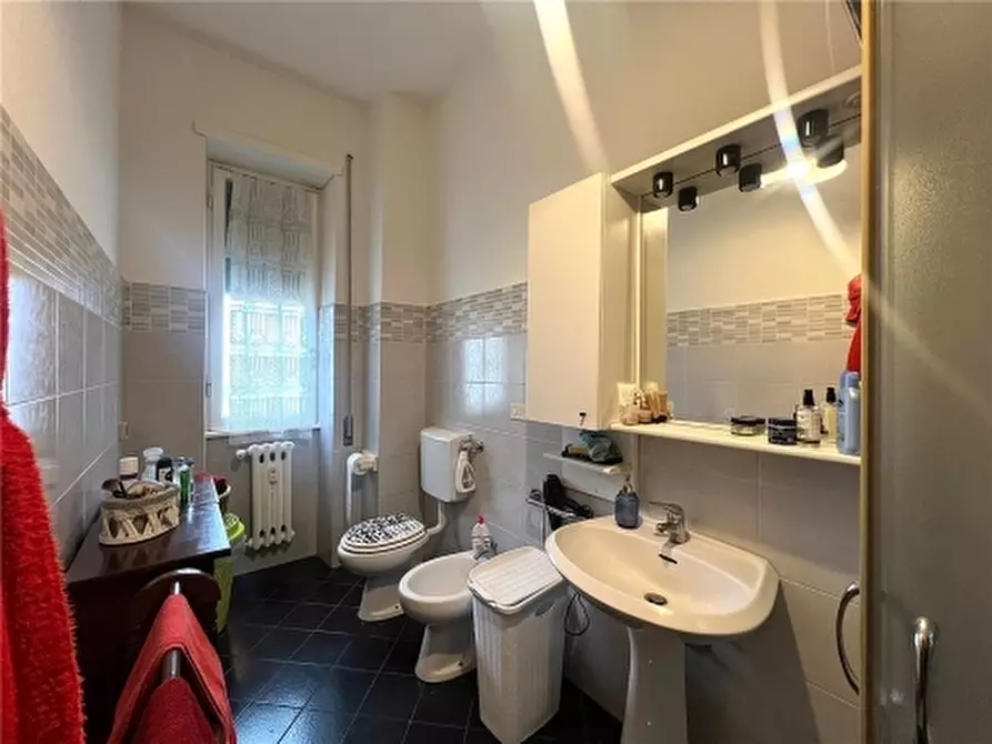 Immagine 13 di Appartamento in vendita  a Scandicci