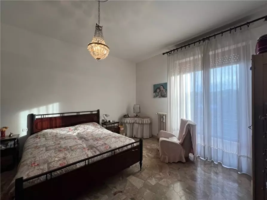 Immagine 8 di Appartamento in affitto  a Scandicci