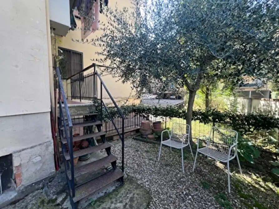 Immagine 12 di Appartamento in affitto  a Scandicci