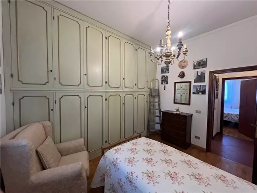 Immagine 18 di Appartamento in affitto  a Scandicci