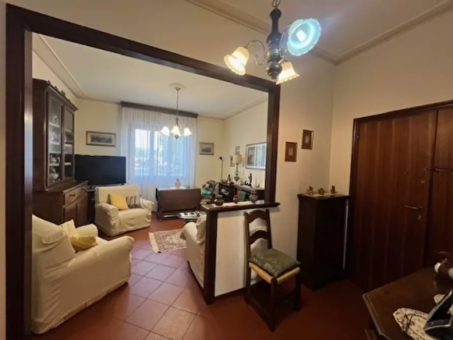 Immagine 22 di Appartamento in affitto  a Scandicci