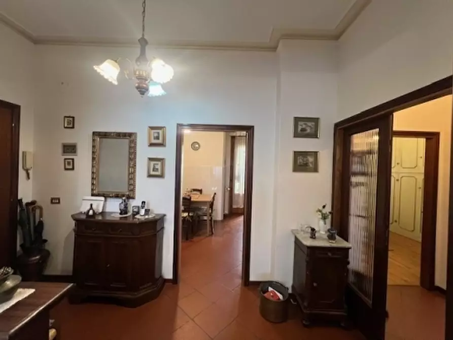 Immagine 47 di Appartamento in affitto  a Scandicci