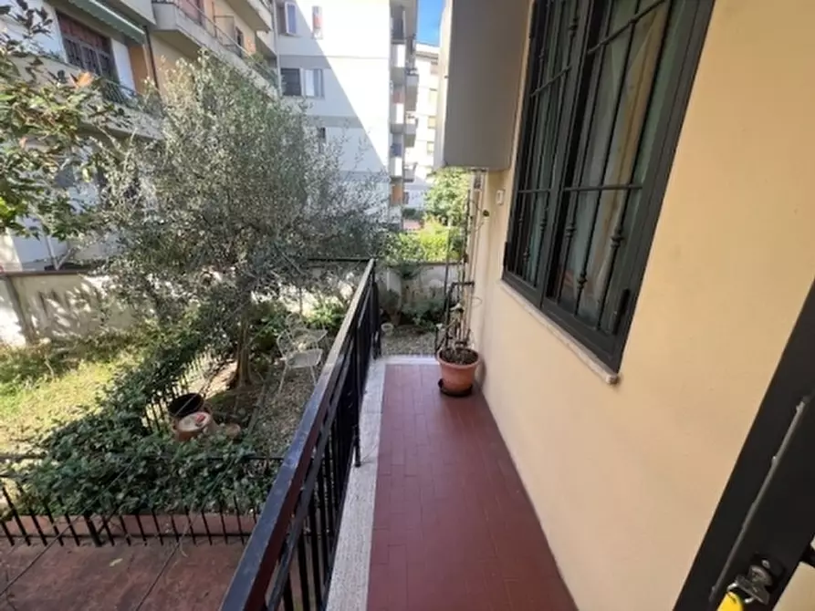 Immagine 51 di Appartamento in affitto  a Scandicci