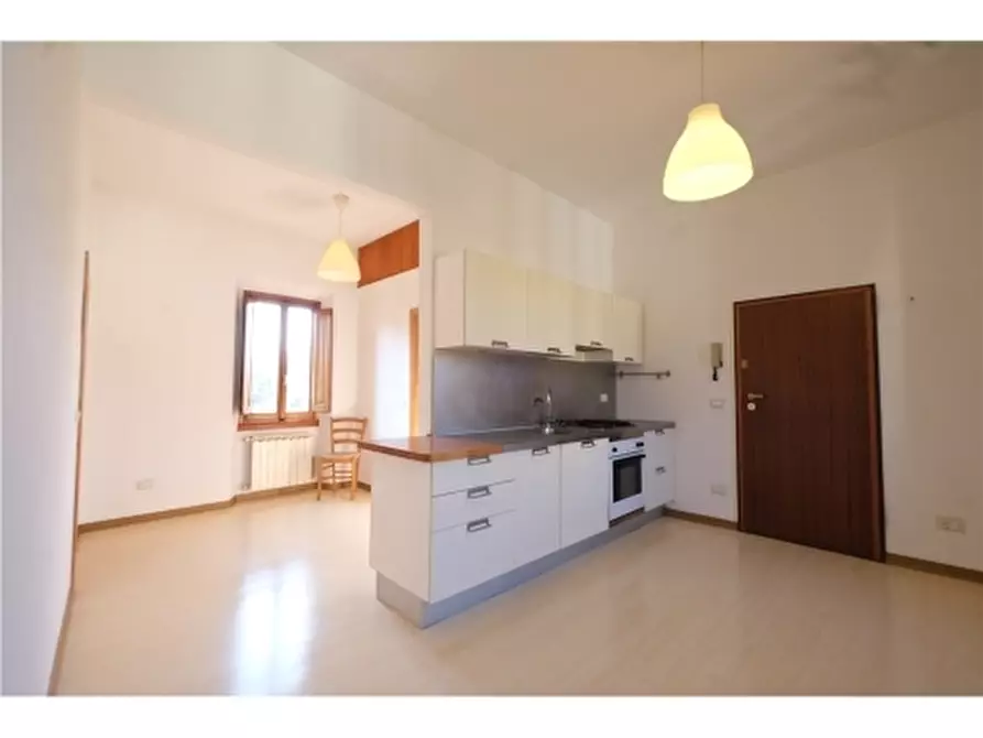 Immagine 3 di Appartamento in vendita  a Firenze