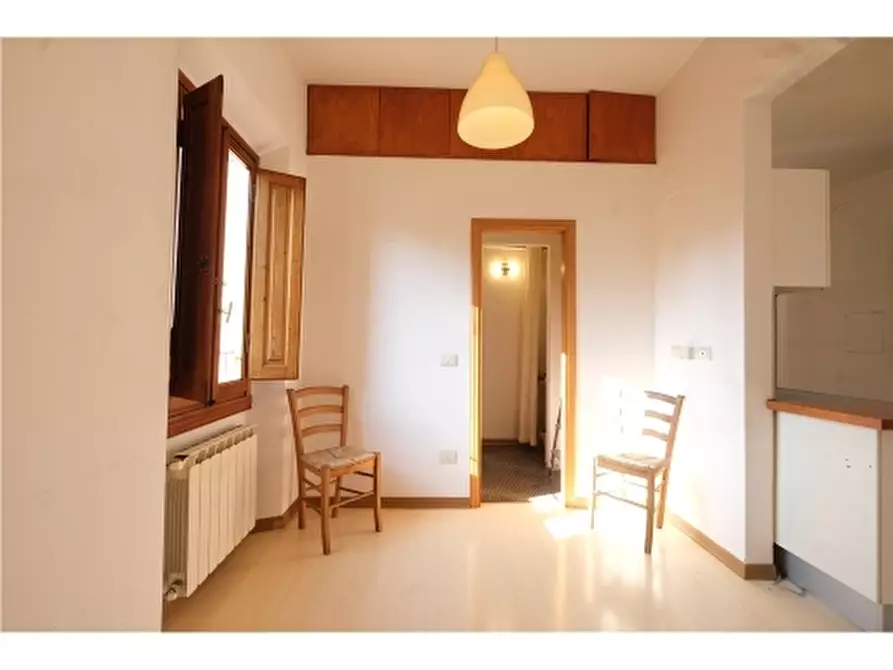 Immagine 7 di Appartamento in vendita  a Firenze