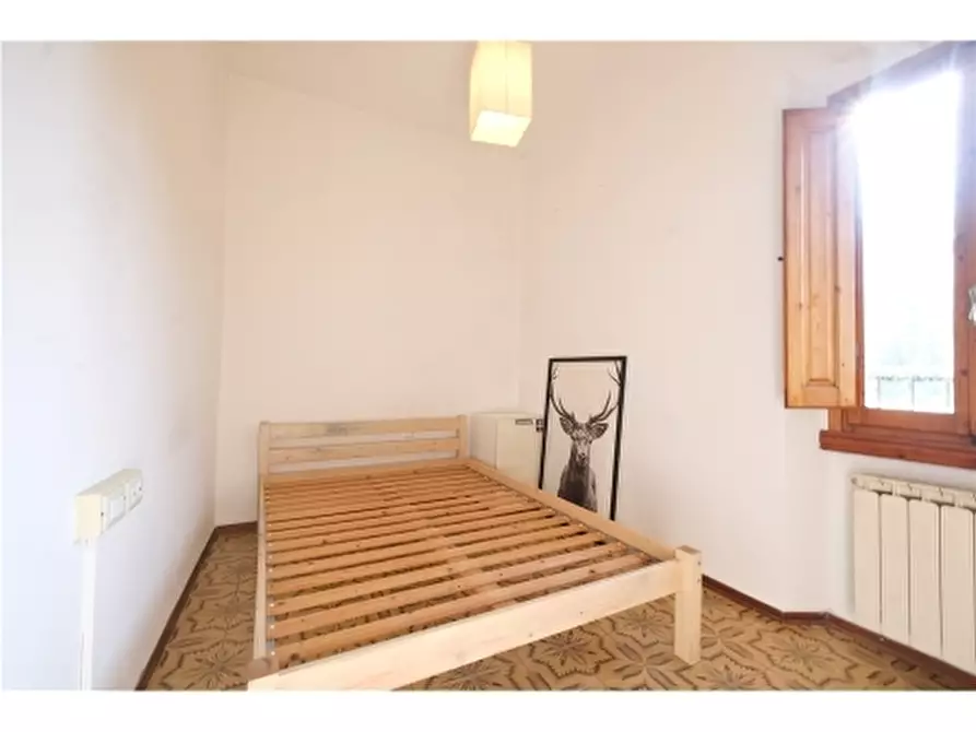 Immagine 18 di Appartamento in vendita  a Firenze