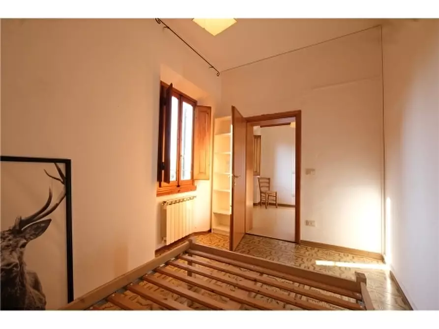 Immagine 21 di Appartamento in vendita  a Firenze