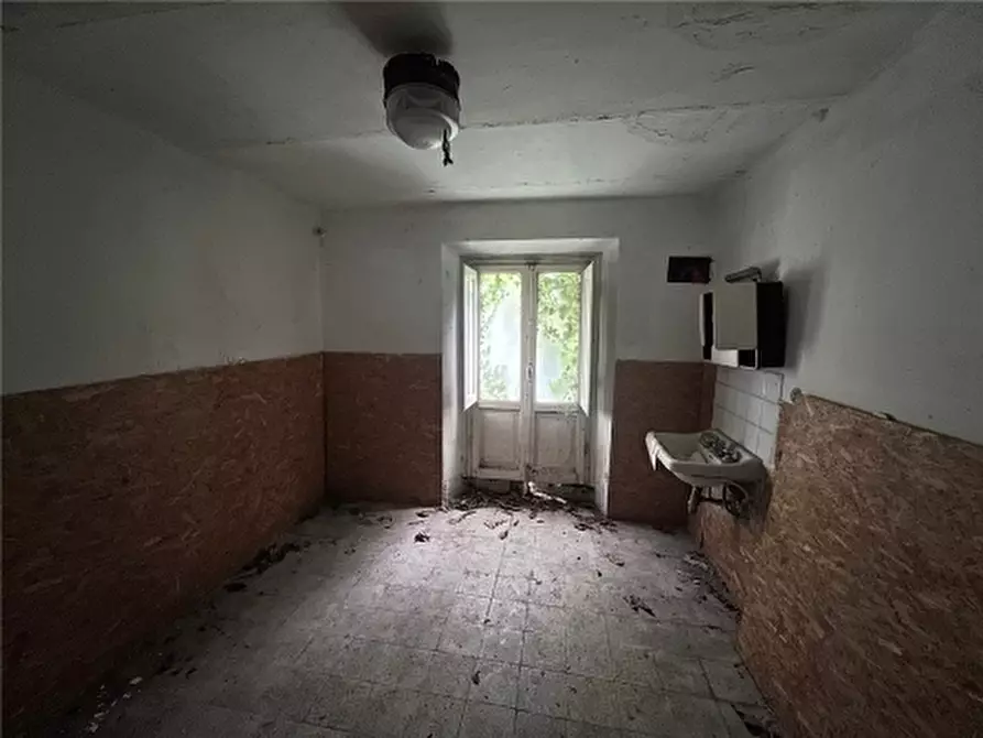 Immagine 22 di Appartamento in vendita  a Firenze