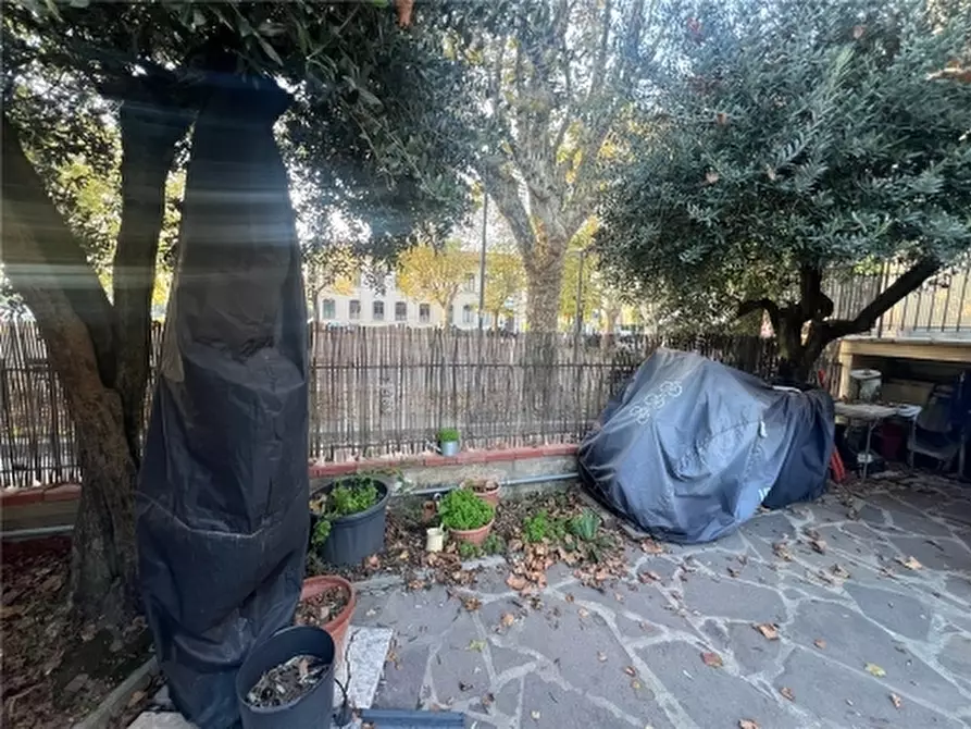 Immagine 2 di Appartamento in affitto  a Scandicci