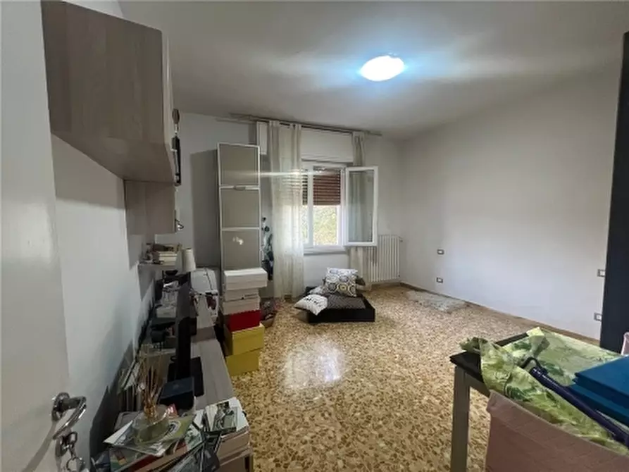 Immagine 11 di Appartamento in affitto  a Scandicci