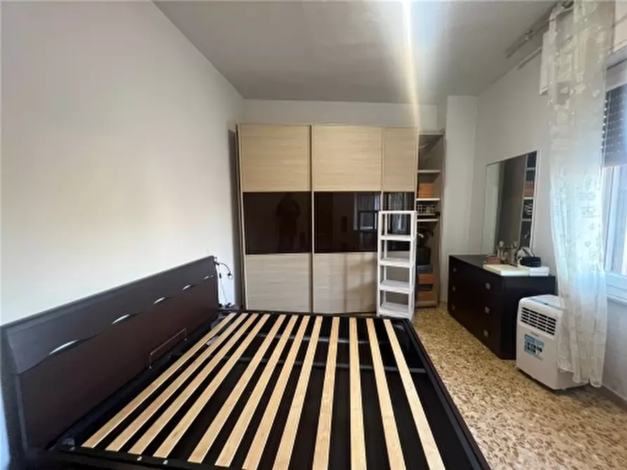 Immagine 17 di Appartamento in affitto  a Scandicci