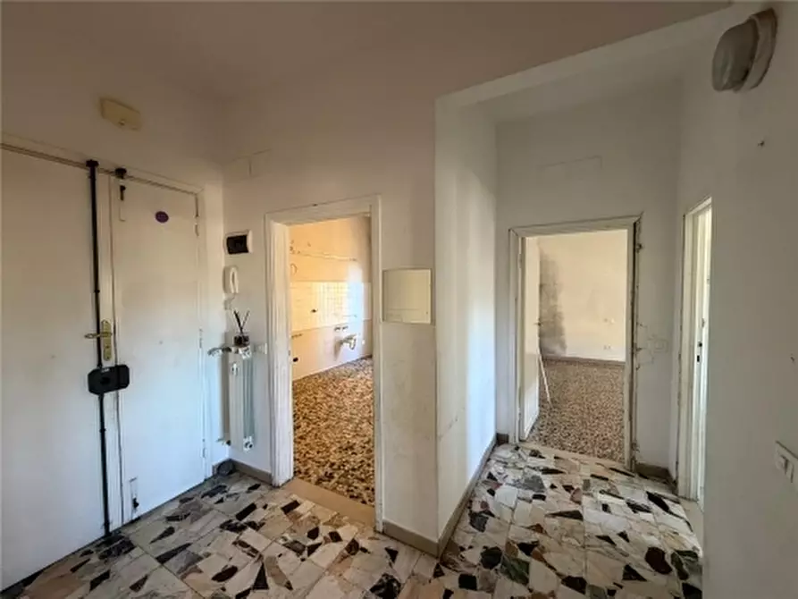 Immagine 2 di Appartamento in affitto  a Scandicci