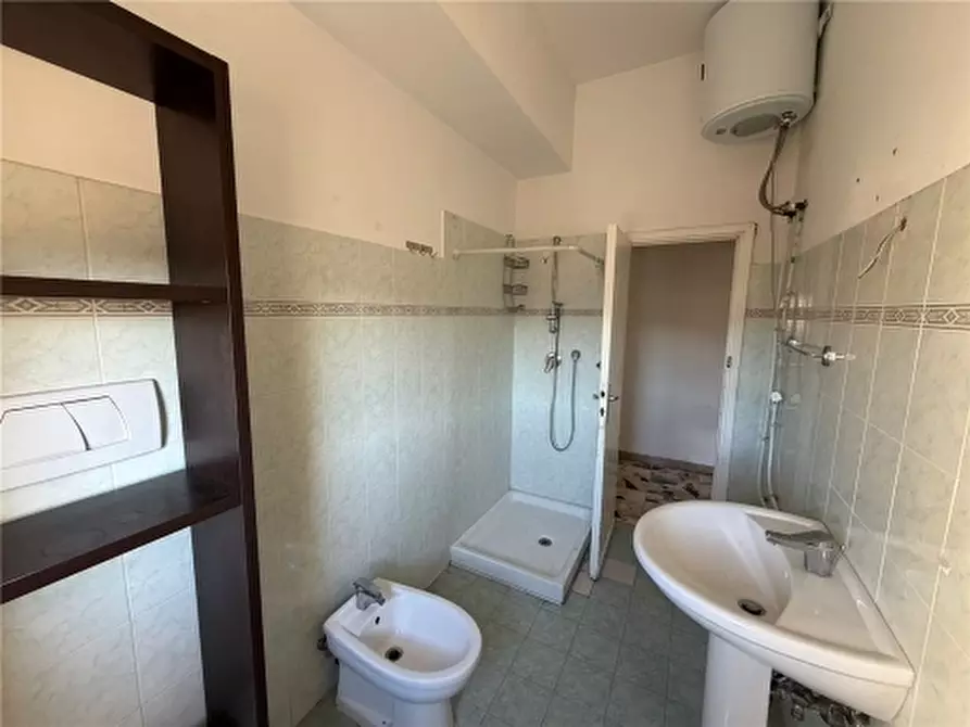 Immagine 3 di Appartamento in affitto  a Scandicci