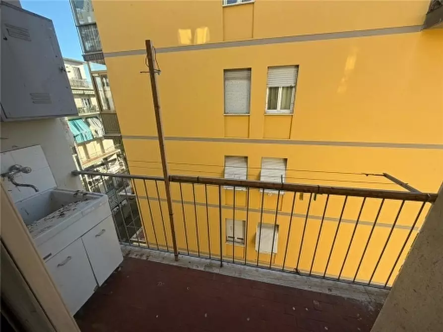 Immagine 12 di Appartamento in affitto  a Scandicci