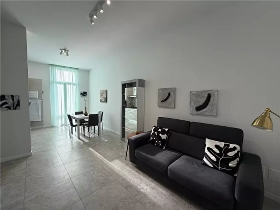 Immagine 4 di Appartamento in affitto  a Firenze