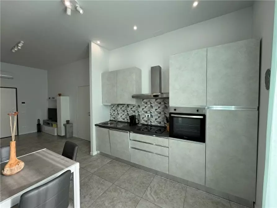 Immagine 5 di Appartamento in affitto  a Firenze