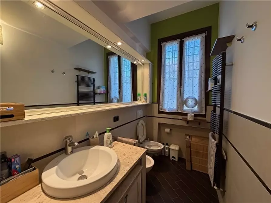 Immagine 9 di Appartamento in affitto  a Scandicci