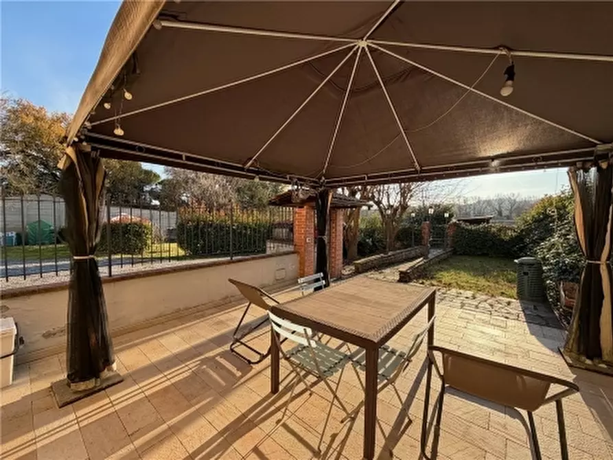 Immagine 18 di Appartamento in affitto  a Scandicci