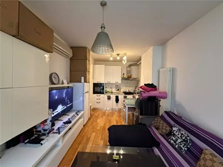 Immagine 2 di Appartamento in affitto  a Scandicci