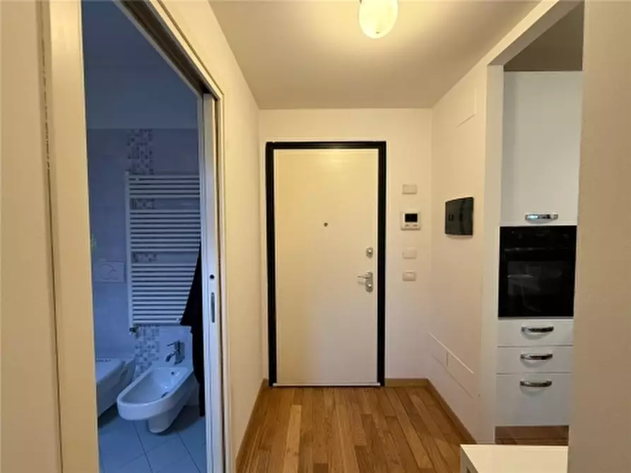 Immagine 12 di Appartamento in affitto  a Scandicci