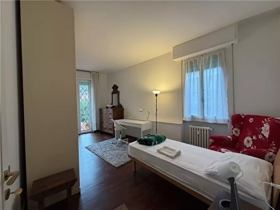 Immagine 16 di Appartamento in affitto  a Firenze