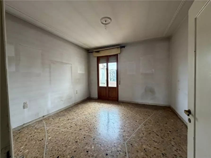 Immagine 6 di Appartamento in vendita  a Firenze