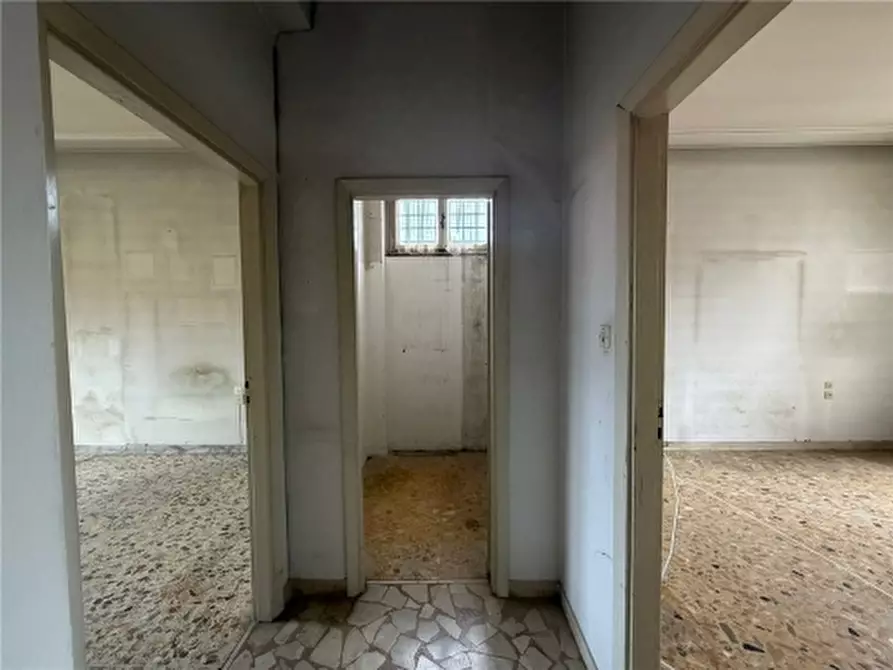 Immagine 9 di Appartamento in vendita  a Firenze