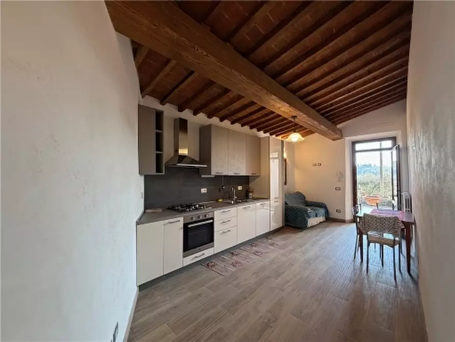 Immagine 2 di Appartamento in affitto  a Firenze