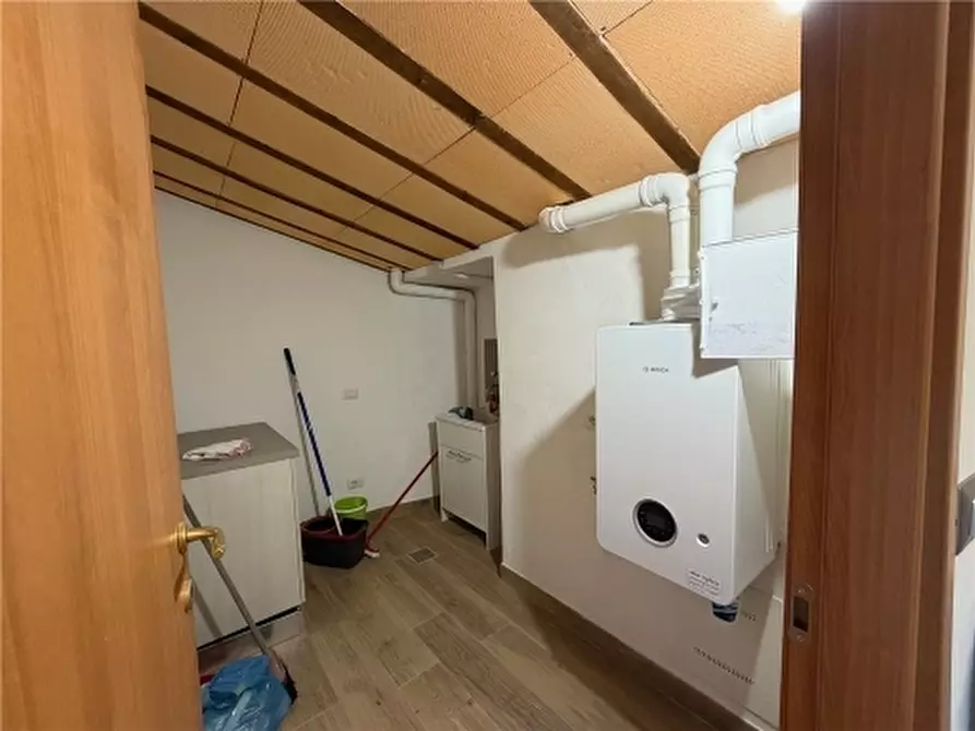 Immagine 15 di Appartamento in affitto  a Firenze