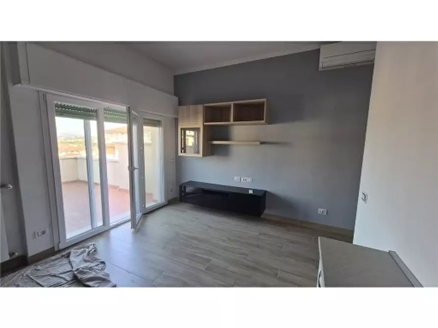 Immagine 2 di Appartamento in affitto  a Scandicci