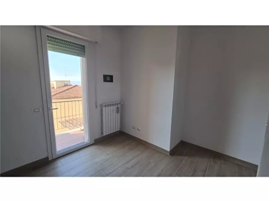 Immagine 16 di Appartamento in affitto  a Scandicci