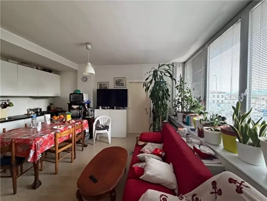 Immagine 1 di Appartamento in vendita  a Firenze