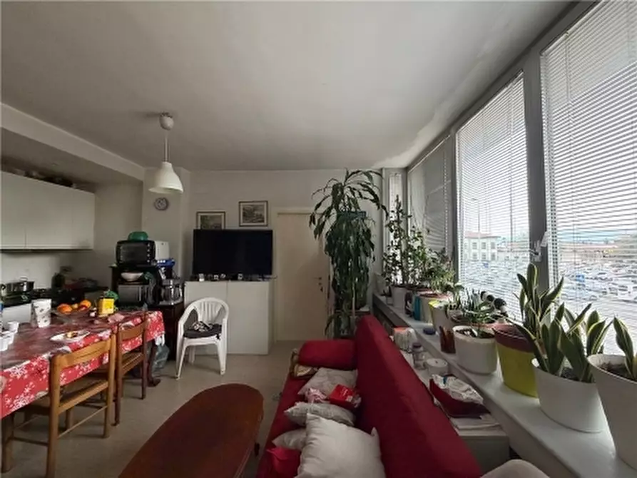 Immagine 4 di Appartamento in vendita  a Firenze